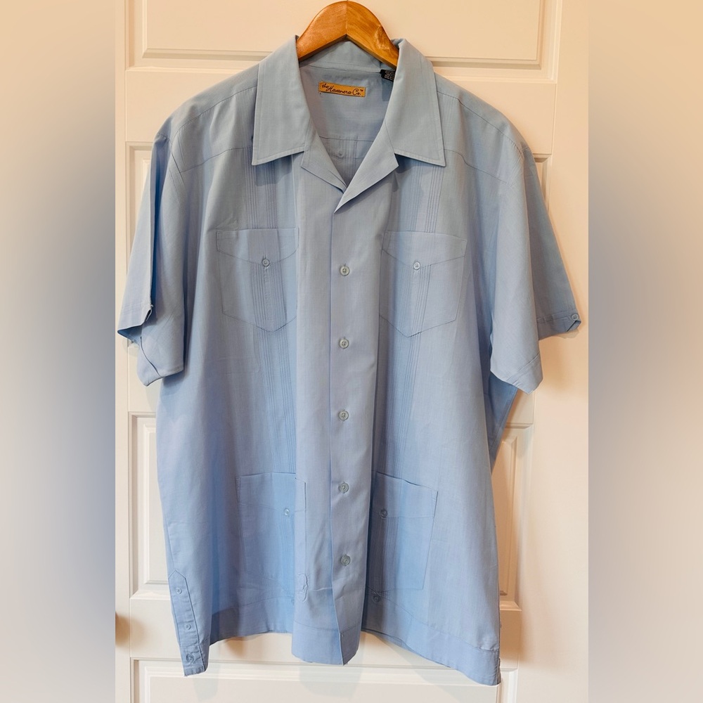 The Havanera Co vintage light blue button down shirt